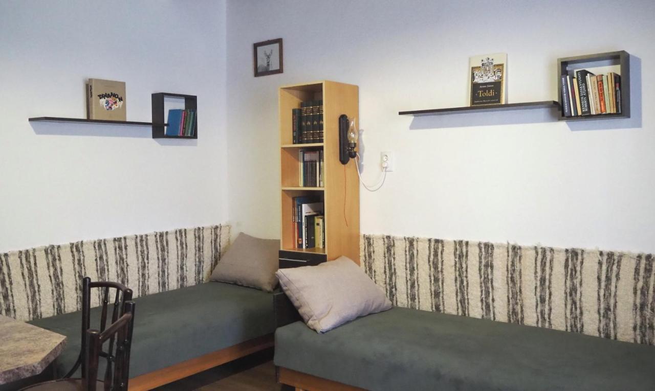 Villa Van Egy Haz Erdohorvati Exterior foto